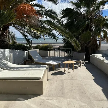 Beautiful House With Terrace Sea Front - *